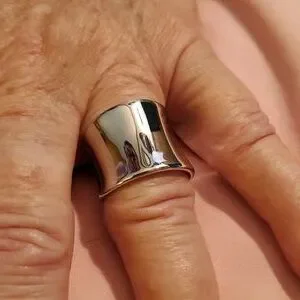Chrome Plated Modern Cocktail Ring 💍 SZ 7.5 Silver in color only.